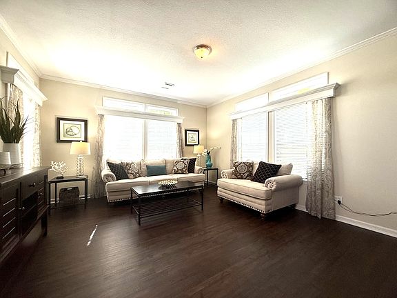2nd image of 5274 Camelot Dr E 187-unit 187