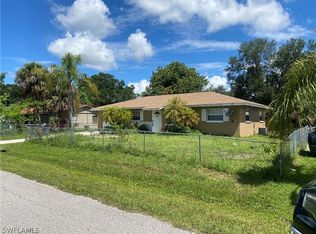 12620 1st St, Fort Myers, FL 33905