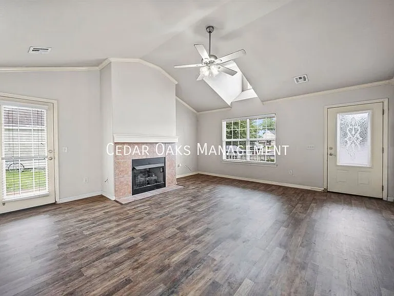 1308 S C Ct — Photo 10
