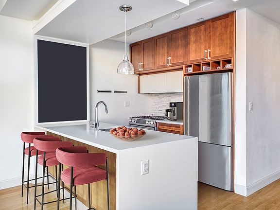 4th image of 42 Maspeth Ave APT 2J