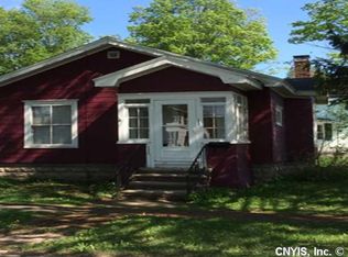 11 Franklin St, Carthage, NY 13619