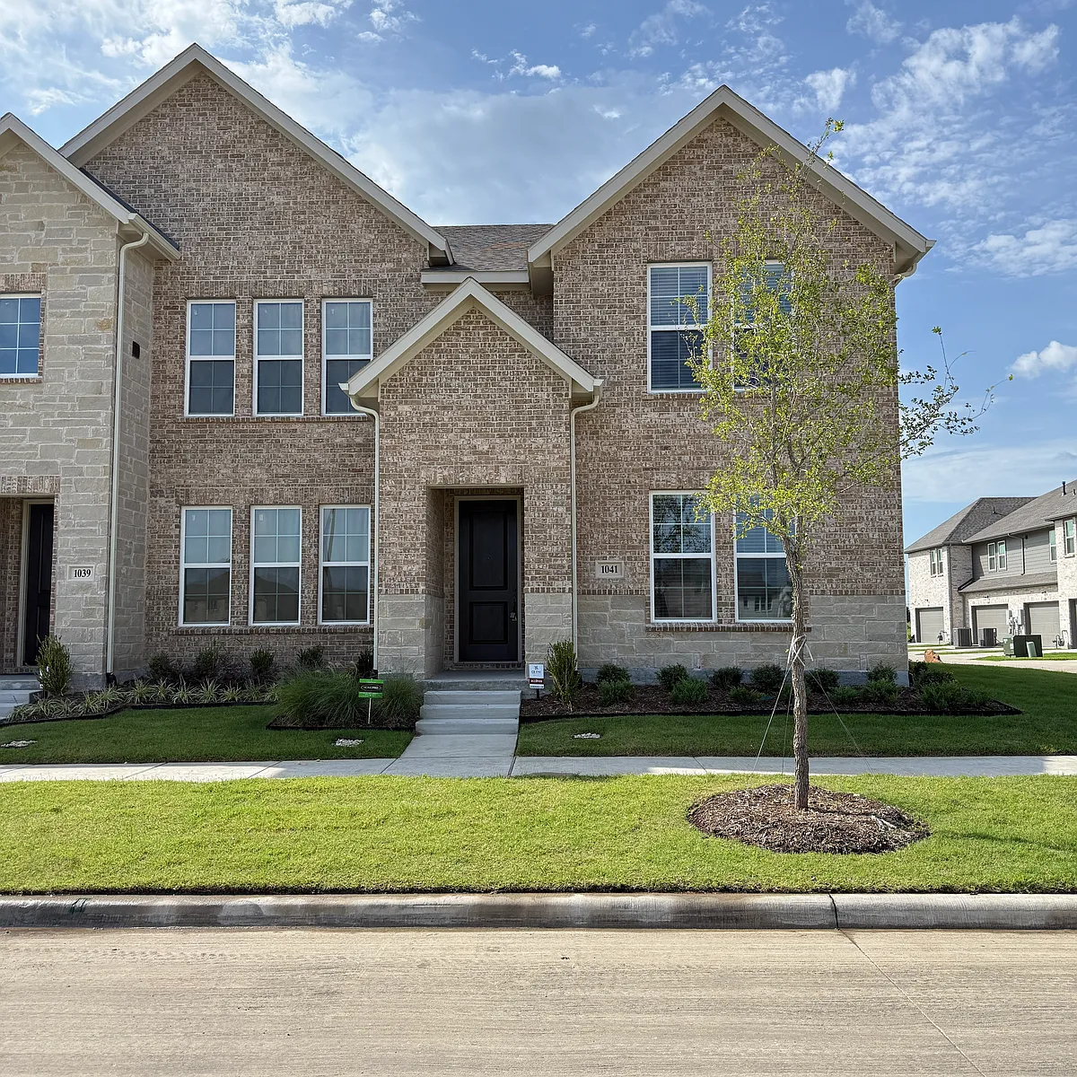 Building Photo - 1041 Stockton Dr