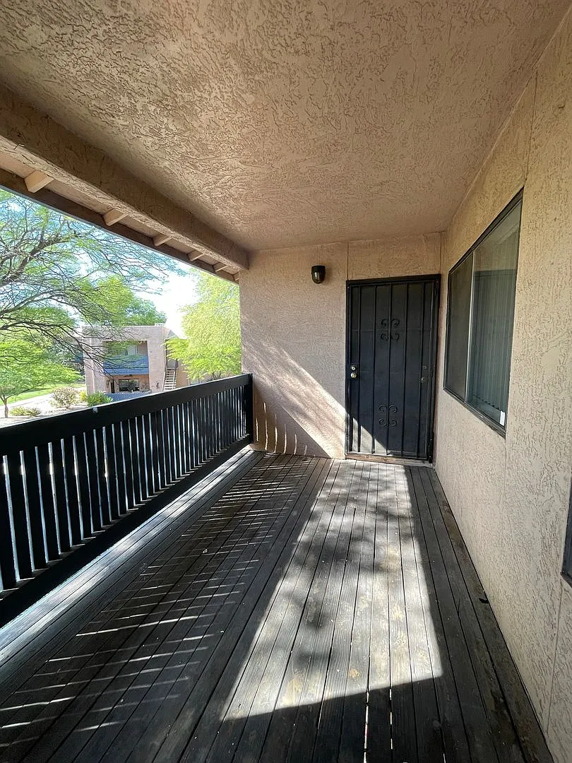 Building Photo - 8080 E Speedway Blvd #304