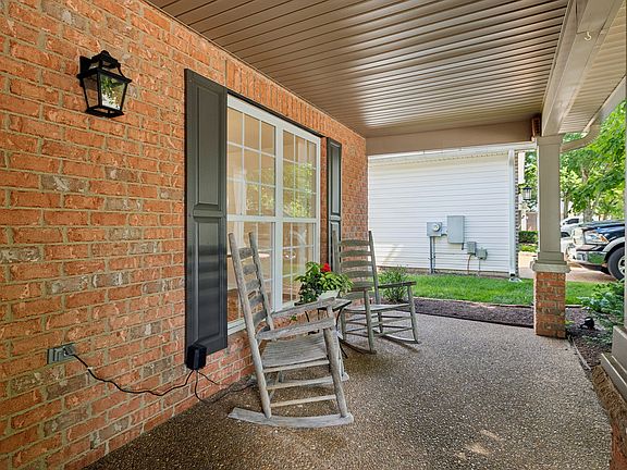 3rd image of 3176 Tristan Dr