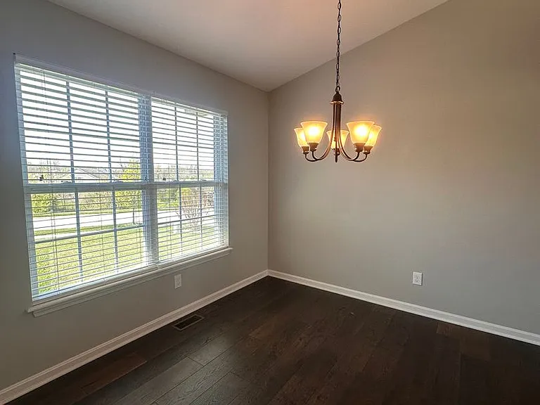 16303 Rockcrest View Ln — Photo 2