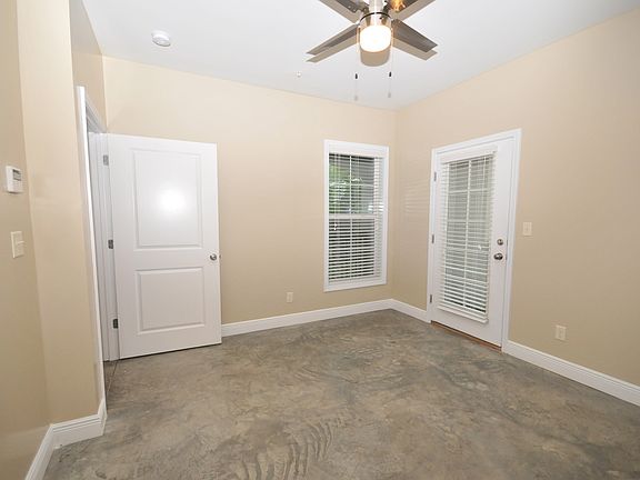 2nd image of 443 Meador Dr APT 3