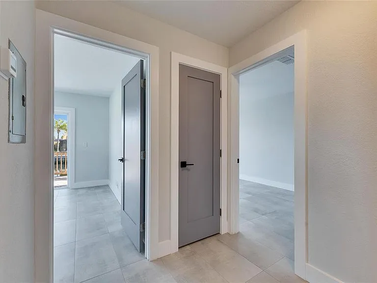 1025 Apollo Beach Blvd #1 — Photo 26