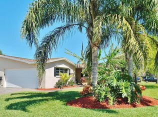 360 Coconut Dr, Indialantic, FL 32903