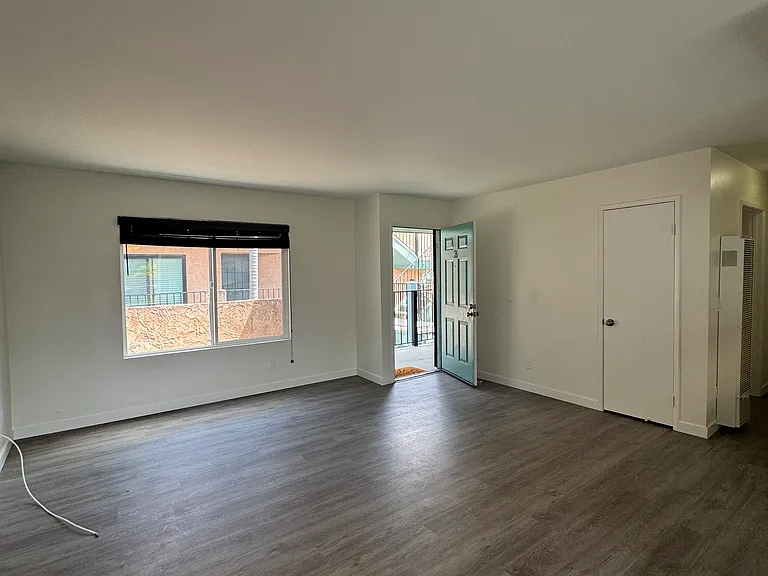 552 Canyon Dr #26 — Photo 3
