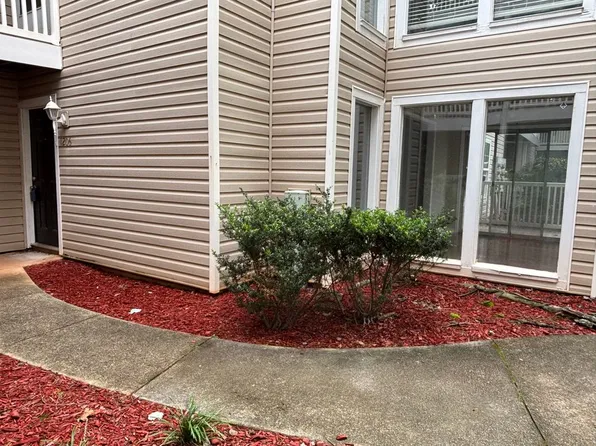 1206 Augusta Dr, Marietta, GA 30067