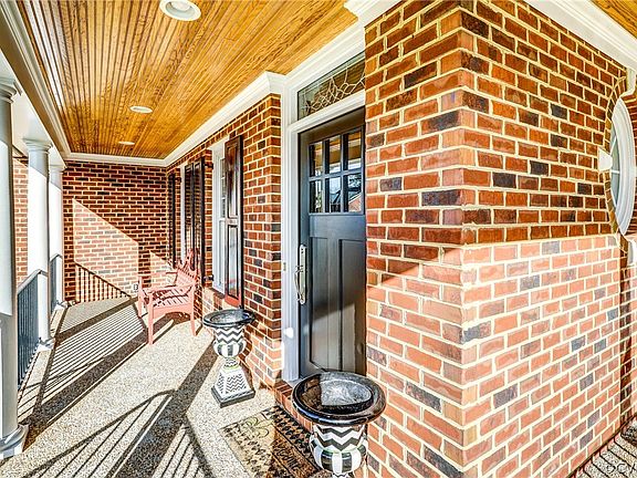 3rd image of 11004 Ellis Meadows Lane Gln