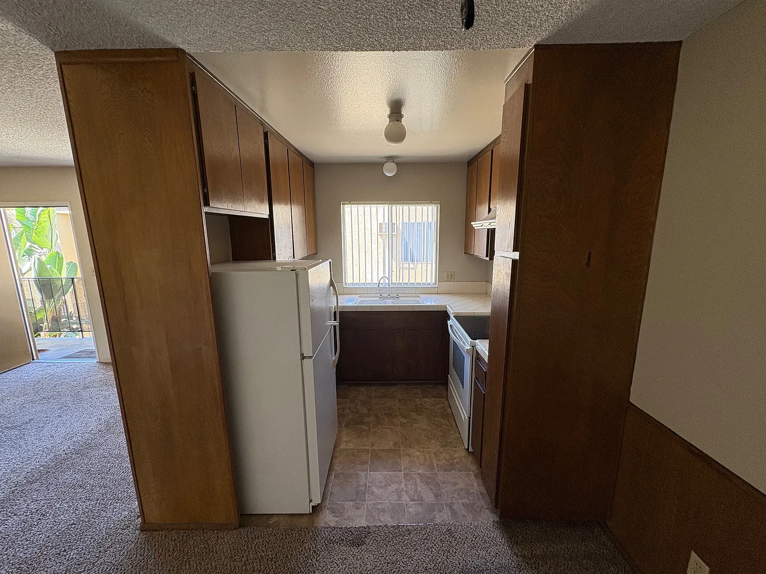 1 bed, 650 sqft, $1,895 — Photo 4