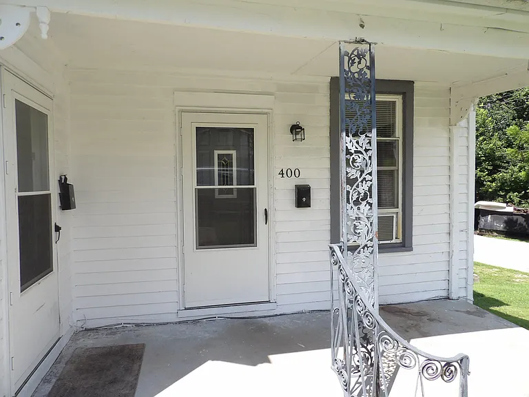 400 Noel Ave — Photo 3