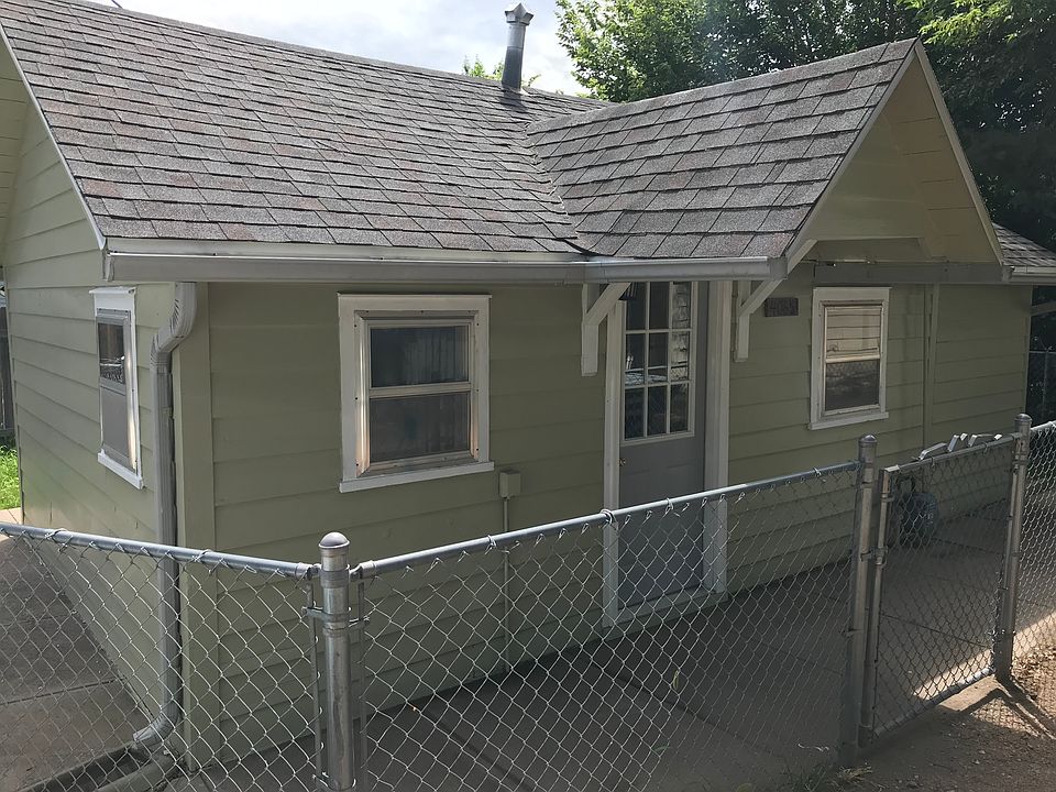 1st image of 406 1/2 S Poplar St
