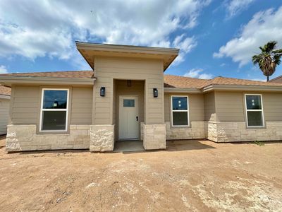 5213 Pena Ln, Zapata, TX, 78076