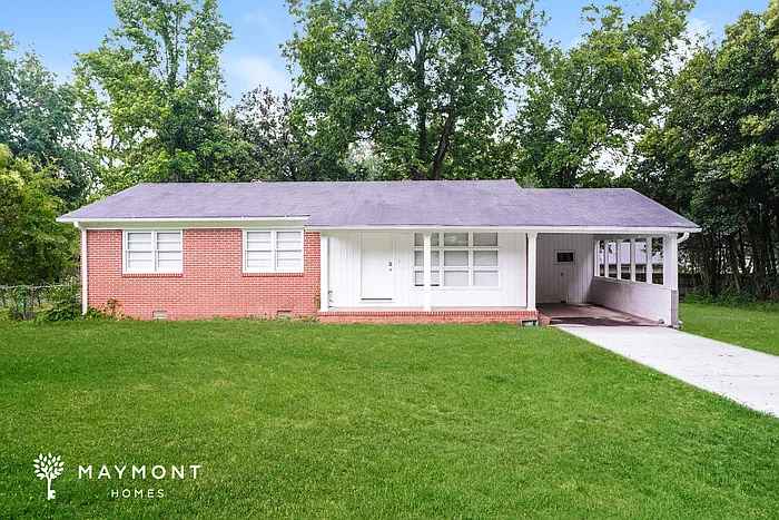 310 Sunset Dr — Photo 1