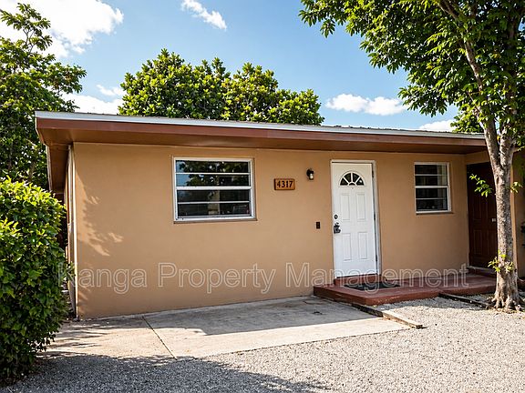 4th image of 4317 Cocoanut Rd