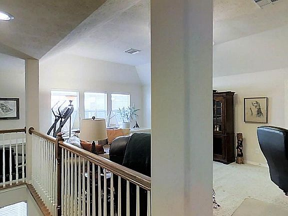 4th image of 1504 Shady Villa Fern
