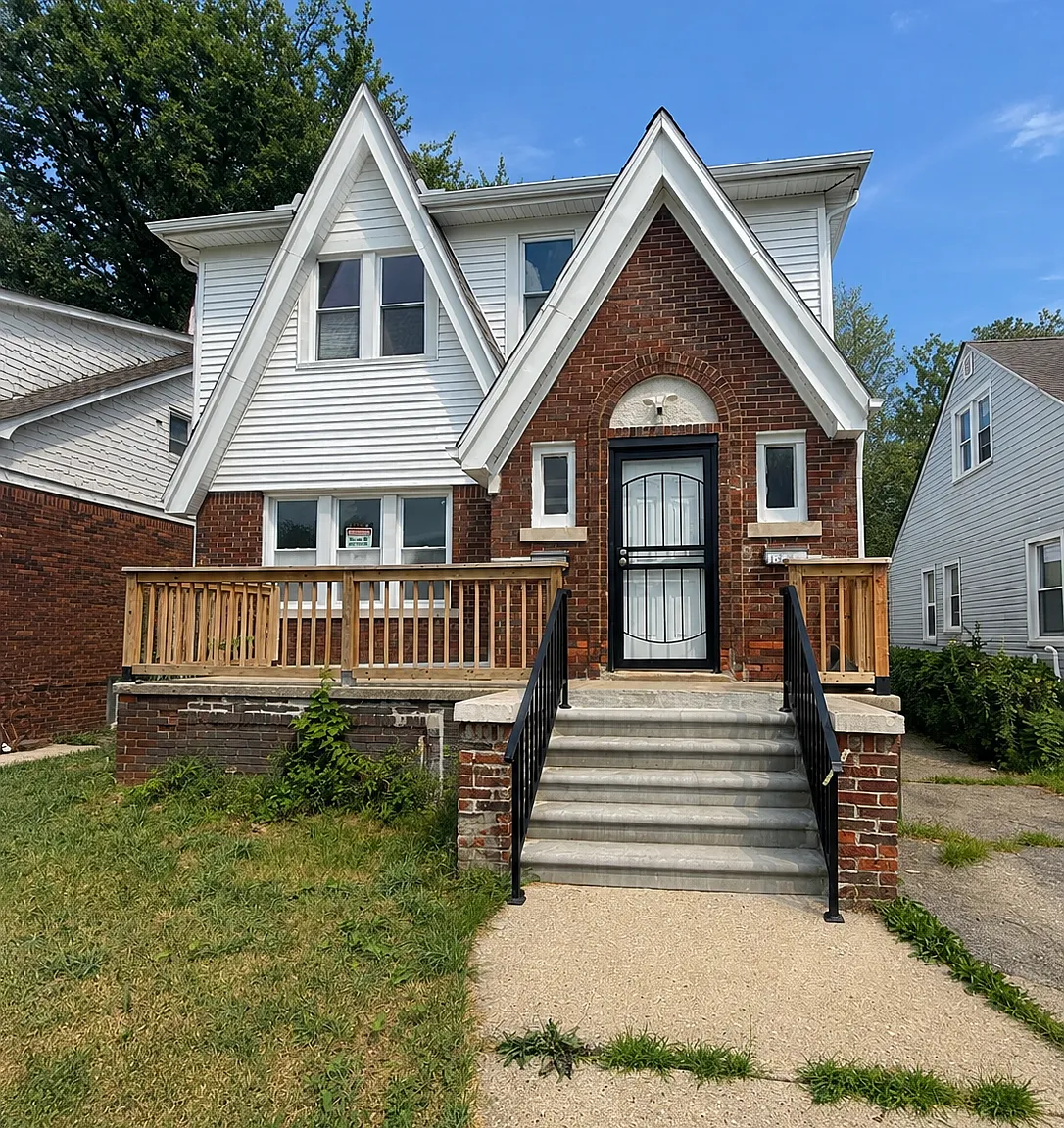 2 bed, $1,250 — Photo 1