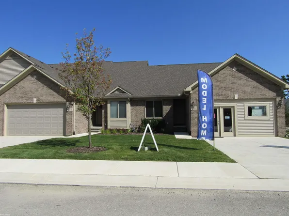 48309 Applegrove Ln #7, New Baltimore, MI 48051