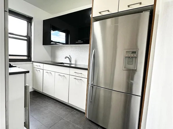 168-02 19th Avenue #3-185, Whitestone, NY 11357