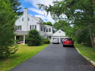 1538 Bouton Rd, Troy, NY 12180