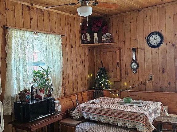 5th image of 437 French Rooney Rd
