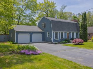 16 Buttonwood Rd, South Berwick, ME 03908