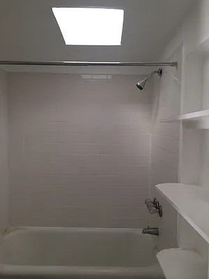 Rented by Century 21 American Homes | media 3