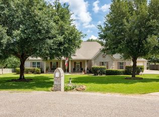 13240 Crest Dr, Willis, TX 77318