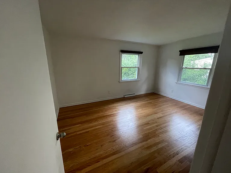 312 Apple Rd — Photo 6