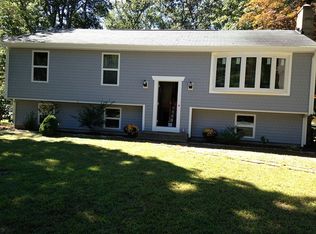 67 Glenfield Rd, North Attleboro, MA 02760