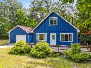 141 Snowflake Way, Houghton Lake, MI 48629