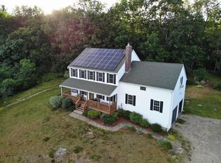 22 Flagg Rd, Hubbardston, MA 01452