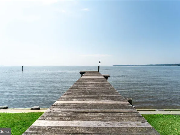 6047 Melbourne Ave, Deale, MD 20751