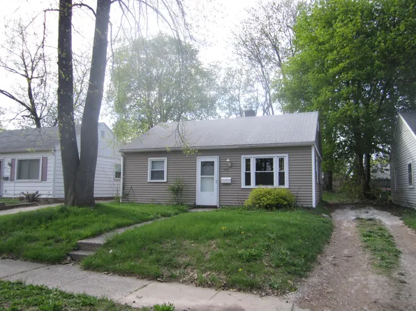 1212 Victor Ave, Lansing, MI 48910