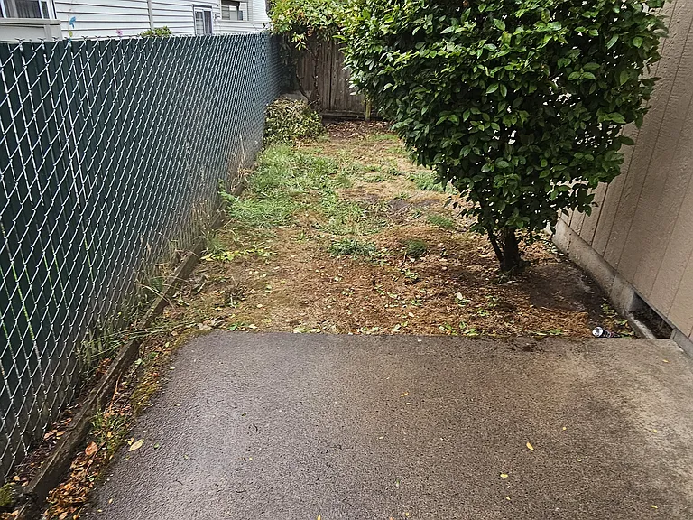 4150 Henry Ct #B — Photo 8