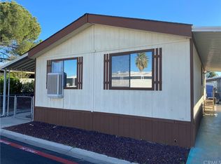 1455 S State St SPACE 215, Hemet, CA 92543