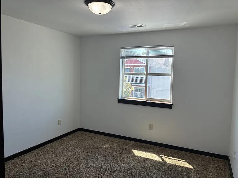 2286 Gallatin Green Blvd #C — Photo 5