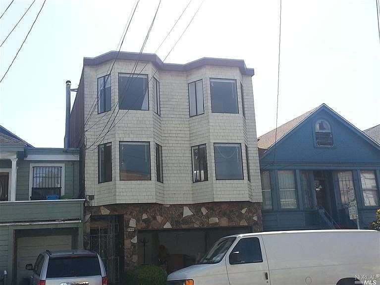 1st image of 219 Holloway Ave