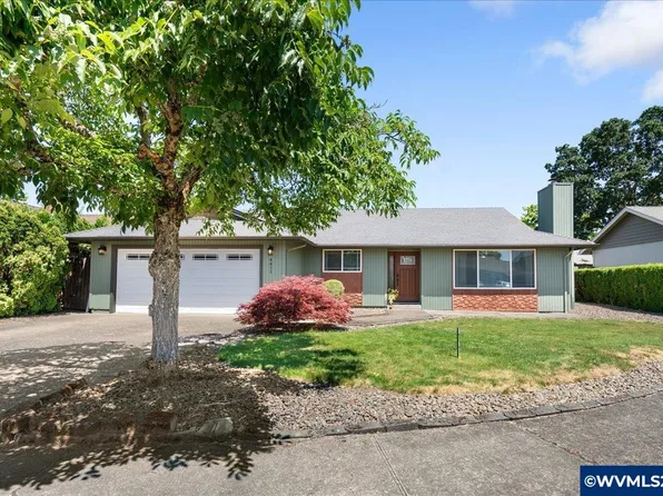 4411 Buttercup Ct NE, Salem, OR 97305