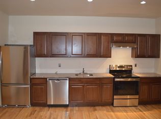 138 Calyer St APT 2, Brooklyn, NY 11222
