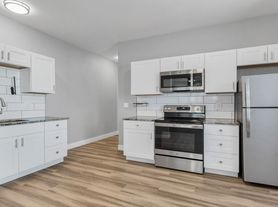 1427 9th Ave