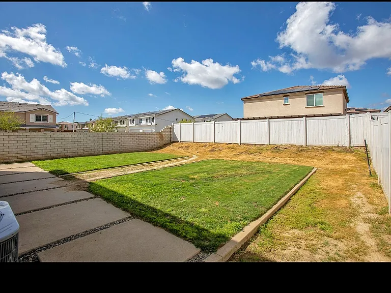 28229 Blossom Ct — Photo 14