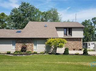 14820 Power Dam Rd, Defiance, OH 43512
