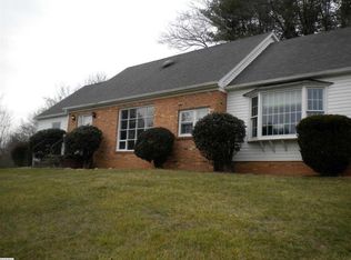 1977 Old Greenville Rd, Staunton, VA 24401