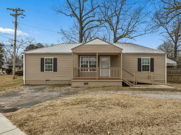 1210 Woodland Dr, Manchester, TN 37355