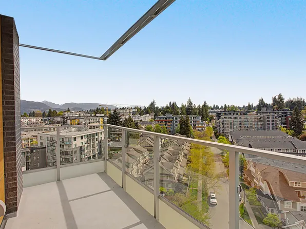 567 Emerson St #1204, Coquitlam, BC V3J 0G3
