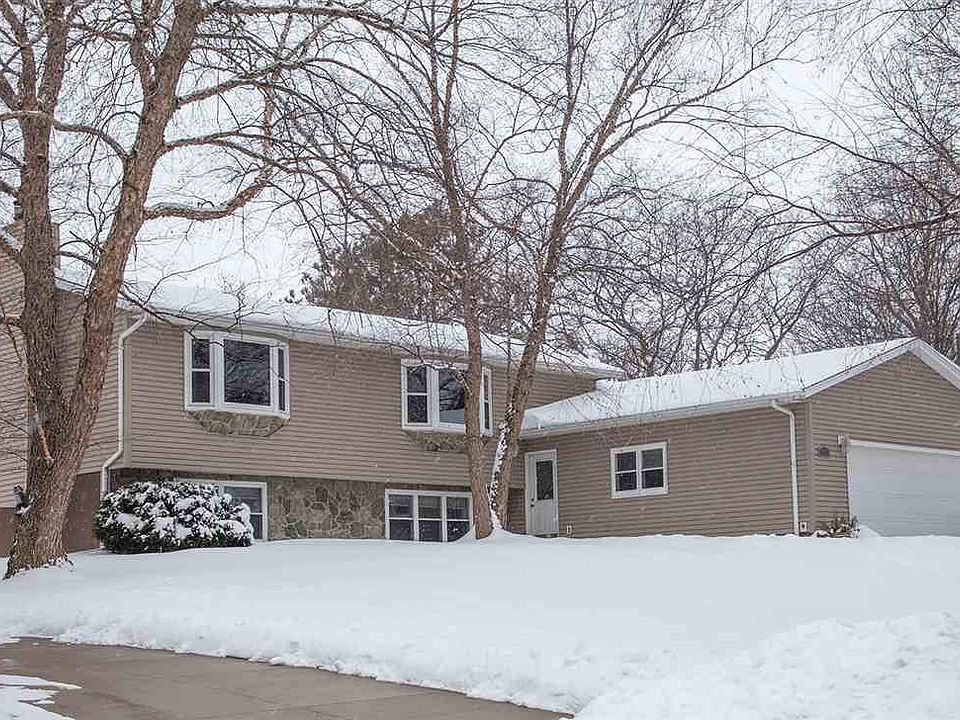 1st image of 3205 Abraham Dr