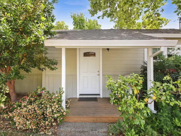 8970 Phoenix Ave, Fair Oaks, CA 95628